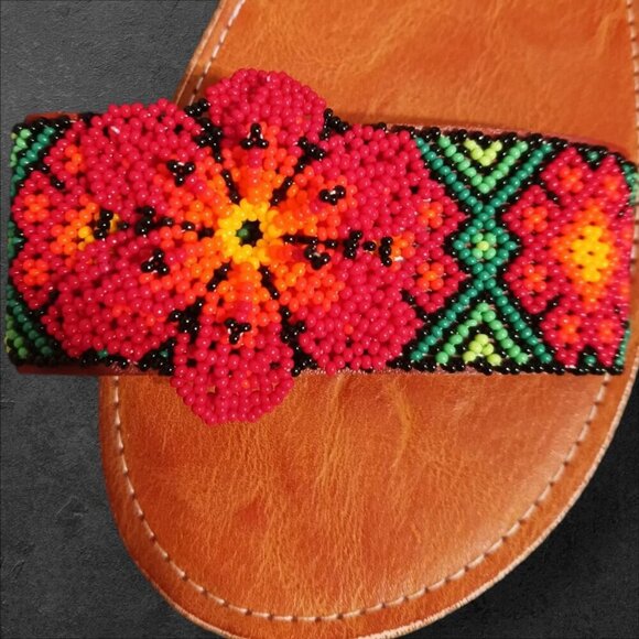 Handcrafted  Sandals With Beaded Floral Design Multicolor Size 5.5 - Picture 6 of 7
